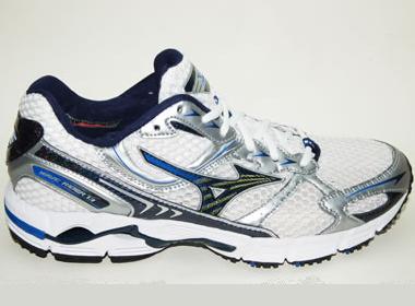Mizuno Wave Rider 13