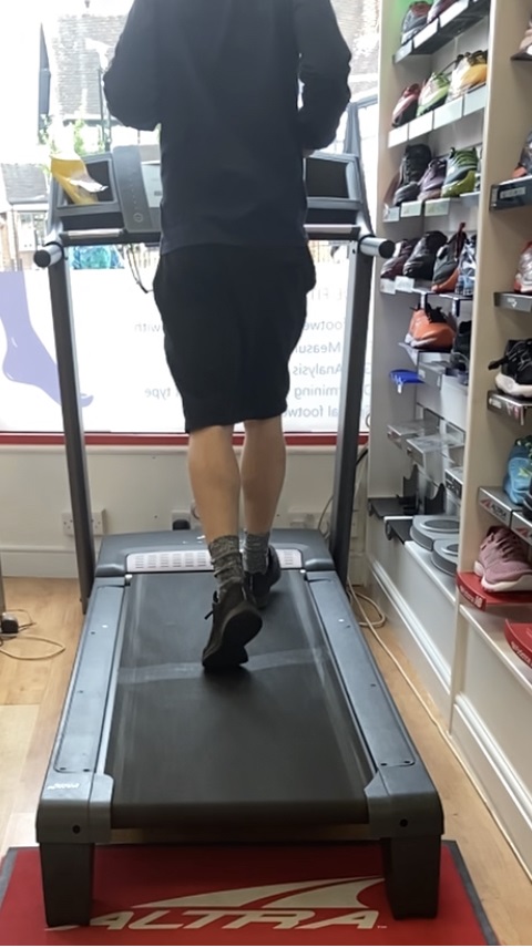 running store with gait analysis